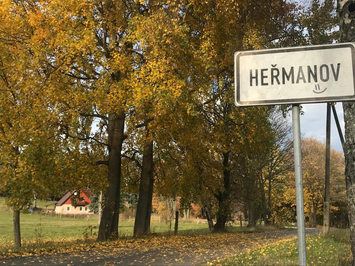 Hermanov 141 Jindrichovice Esterno foto