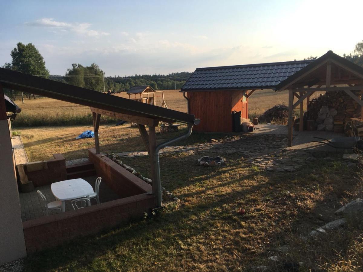 Hermanov 141 Jindrichovice Esterno foto